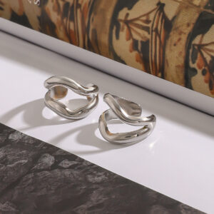 Ασημί Μίνιμαλ Ear Cuffs